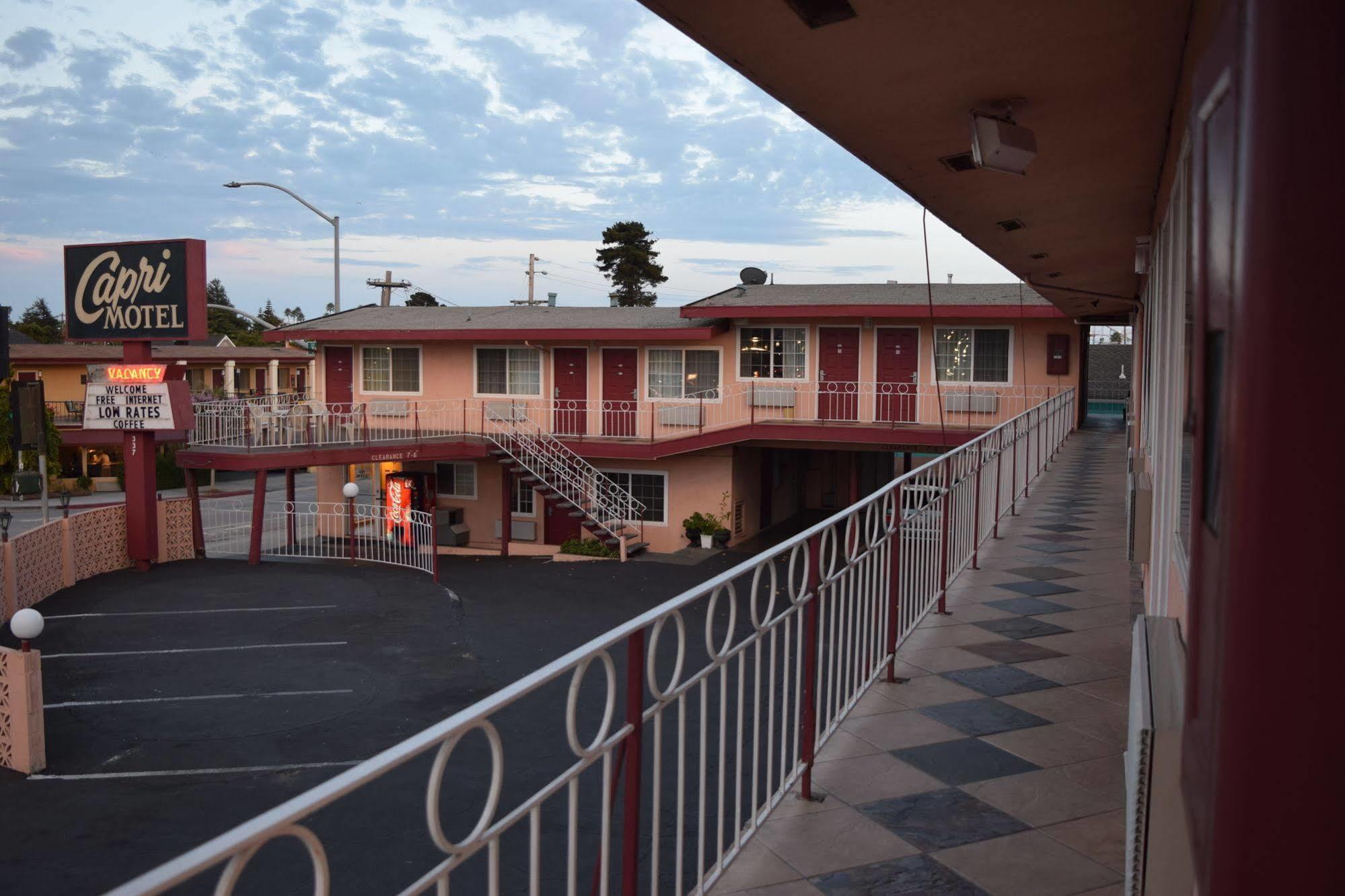 HOTEL CAPRI MOTEL SANTA CRUZ BEACH BOARDWALK SANTA CRUZ CA 2